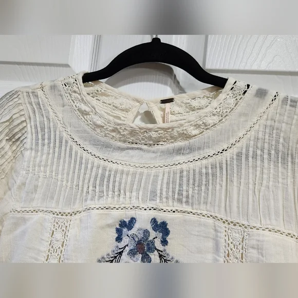 Free People Urban Outfitters Victorian Embroidered Mini Dress size XS - Picture 2 of 11